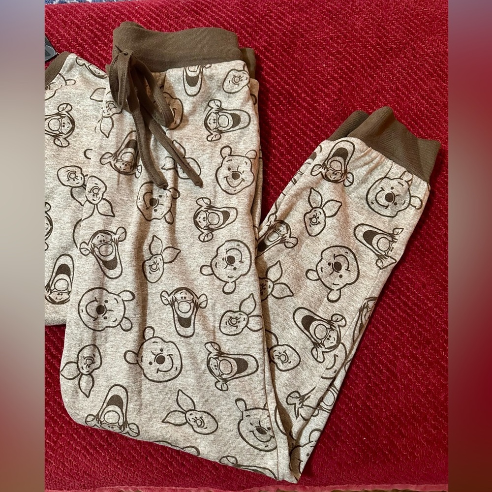 Disney Winnie the Pooh Brown Pajama Set - Picture 3 of 7